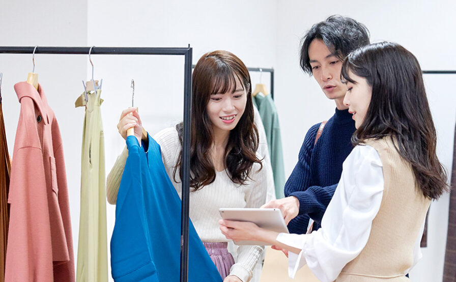 自ら社内副業したり、自ら積極的に他業種多職種の女性との関わりを増やすなどの行動に移し、昇進するメンバーが出はじめた